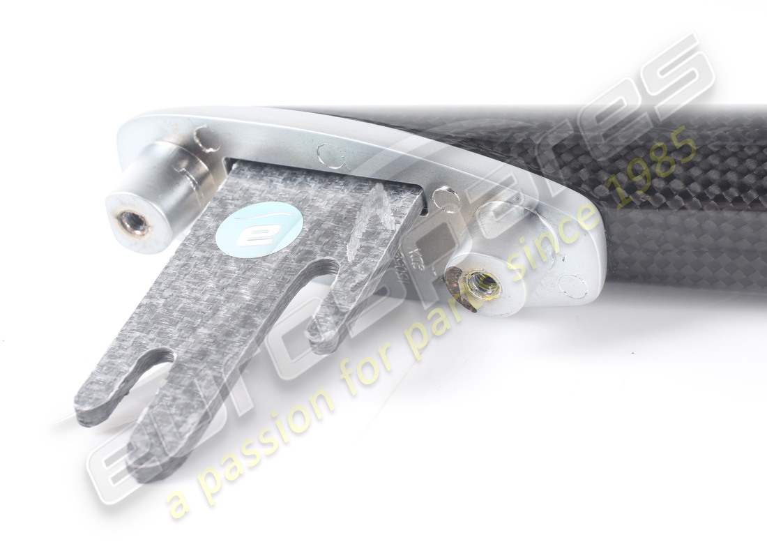 UTILISÉ FERRARI POIGNÉE DE MAINS LH COMPLÈTE. NUMÉRO DE PIÈCE 88107900 (4) utilisé ferrari poignée de mains lh complète. numéro de pièce 88107900 (4)