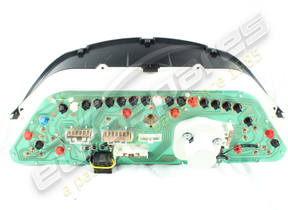 nouvel instrument maserati. numéro de pièce 313656101 (1)