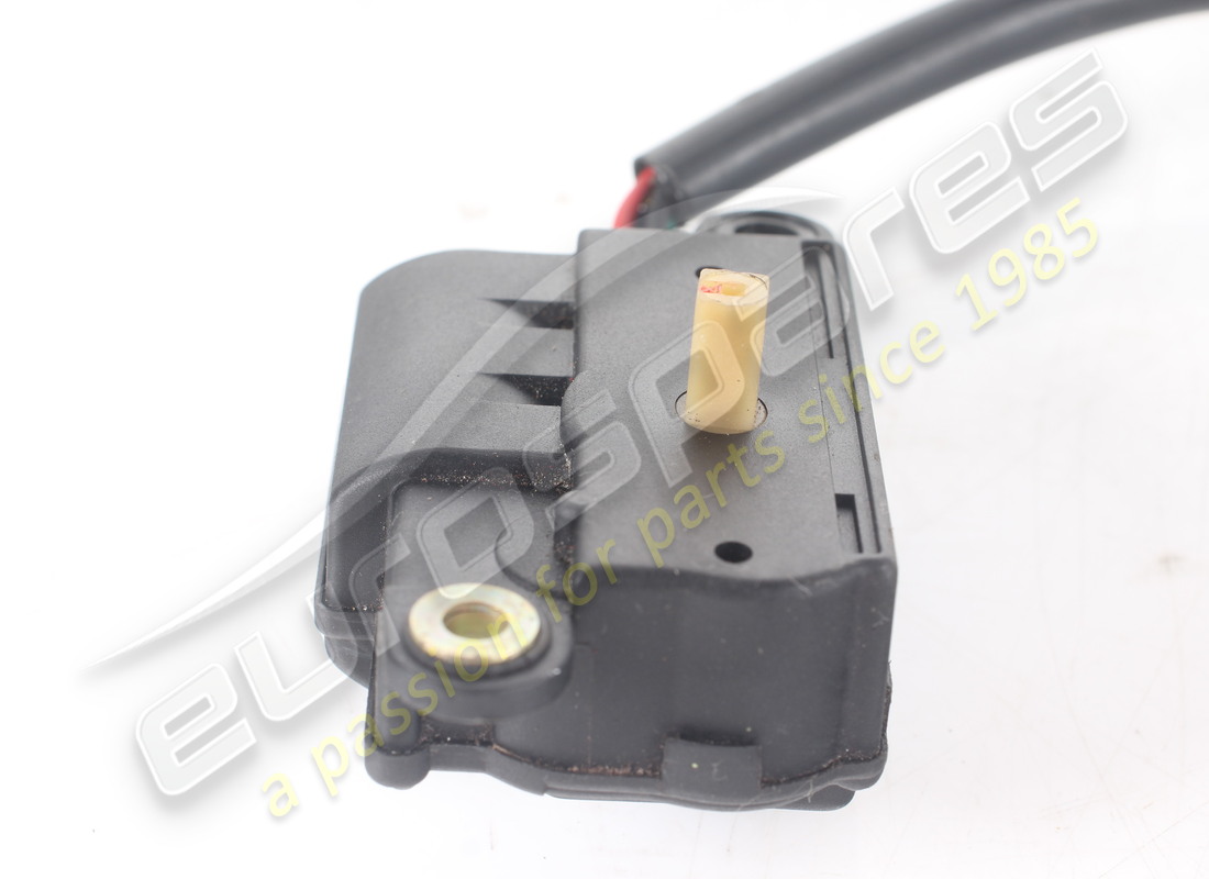 moteur de soupape de chauffage ferrari utilisé. numéro de pièce 126325 (4)