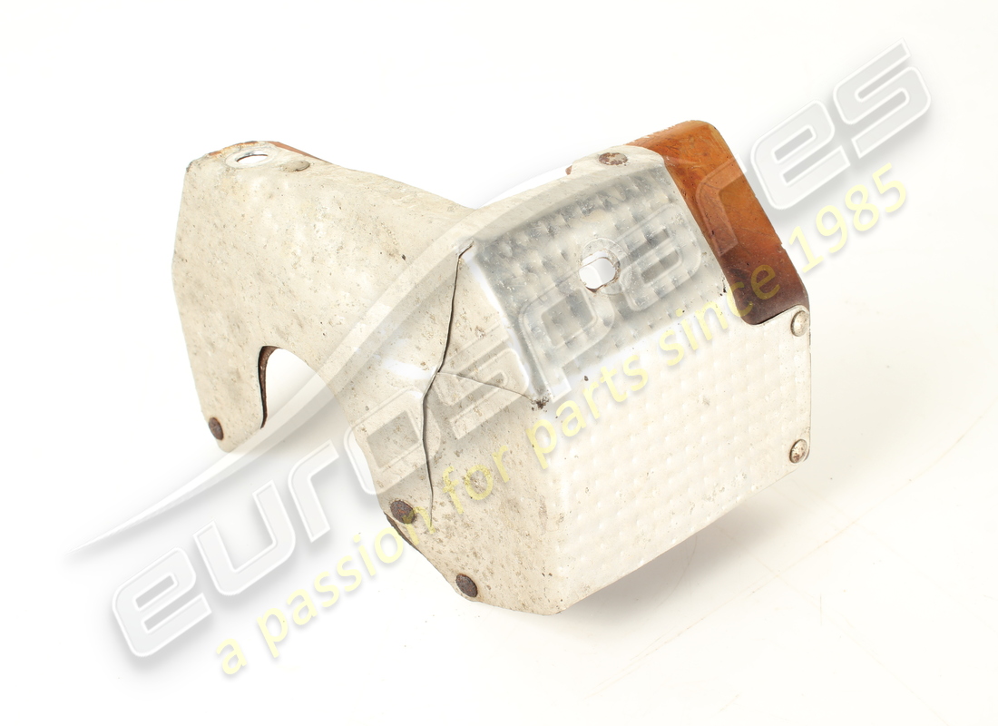 bouclier thermique de bague gauche d'occasion ferrari. numéro de pièce 333758 (2)