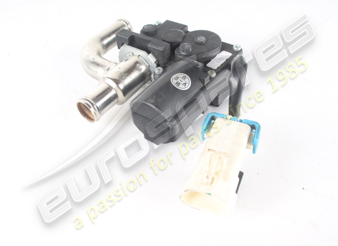 Vanne TGK gauche d'occasion Ferrari (commande de chauffage). Numéro de pièce 67444900 (1)