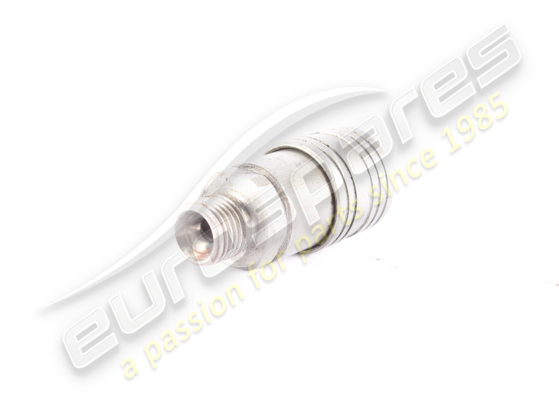 utilisez ferrari raccord femelle. numéro de pièce 225148 (2)