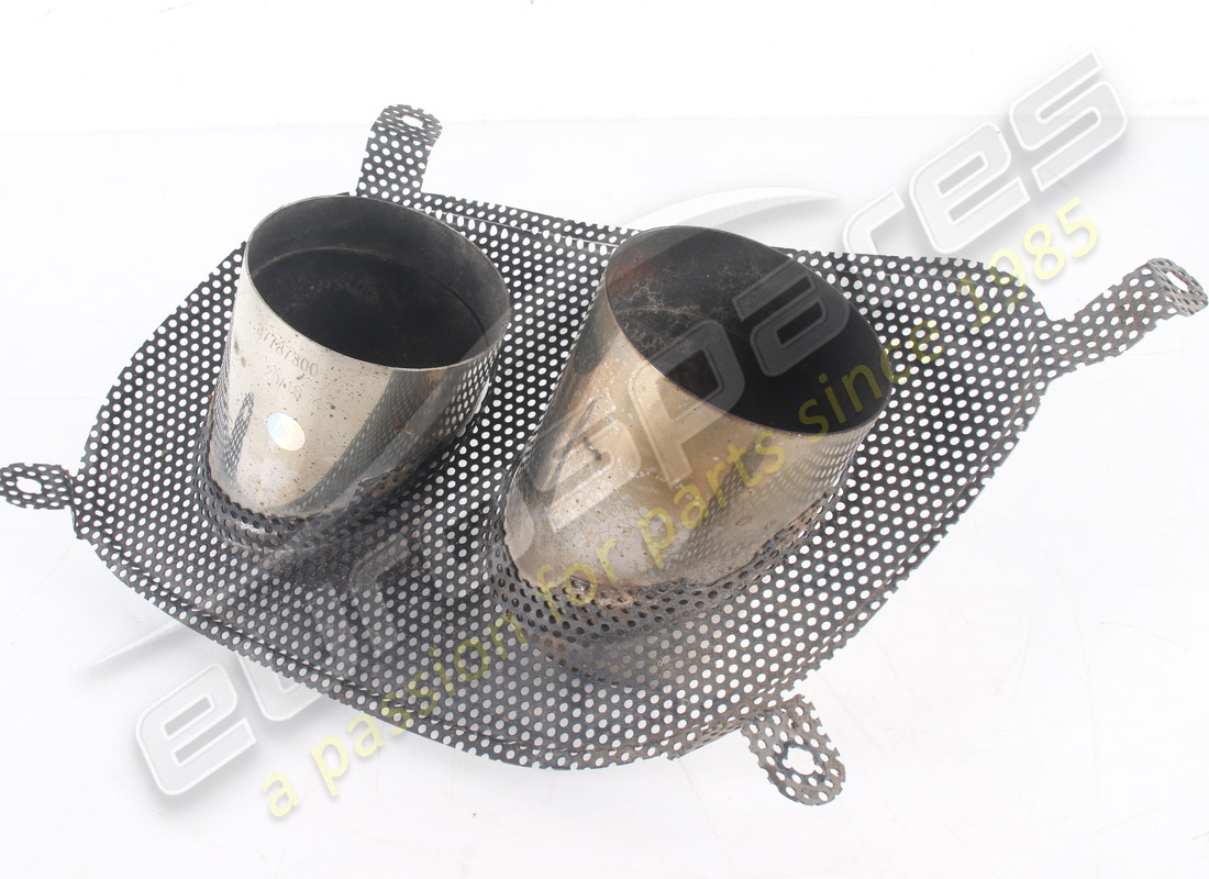 embout d'échappement droit ferrari utilisé. numéro de pièce 87787300 (3)