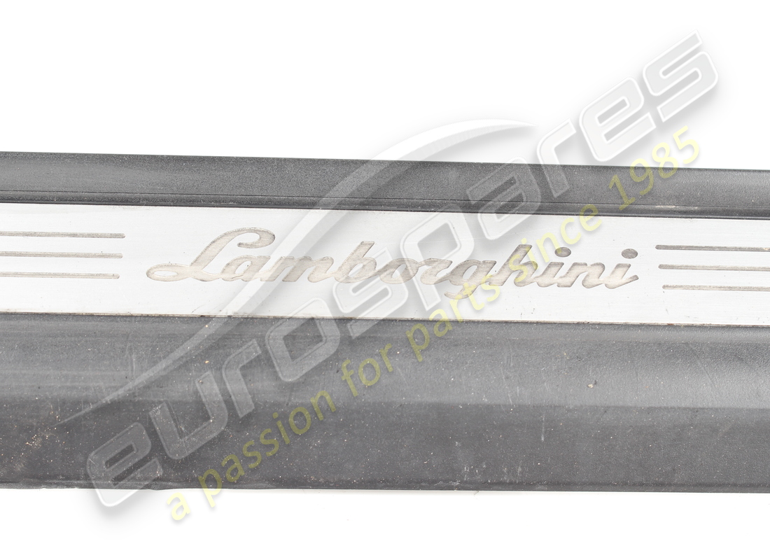 plaque de protection de lamborghini utilisée. numéro de pièce 4ml853374 (2)