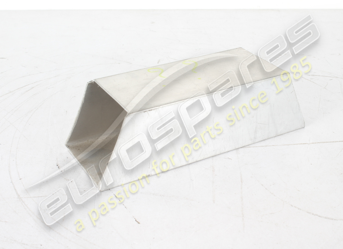 nouvelle diagonale interne centrale ferrari rh. numéro de pièce 270347 (1)