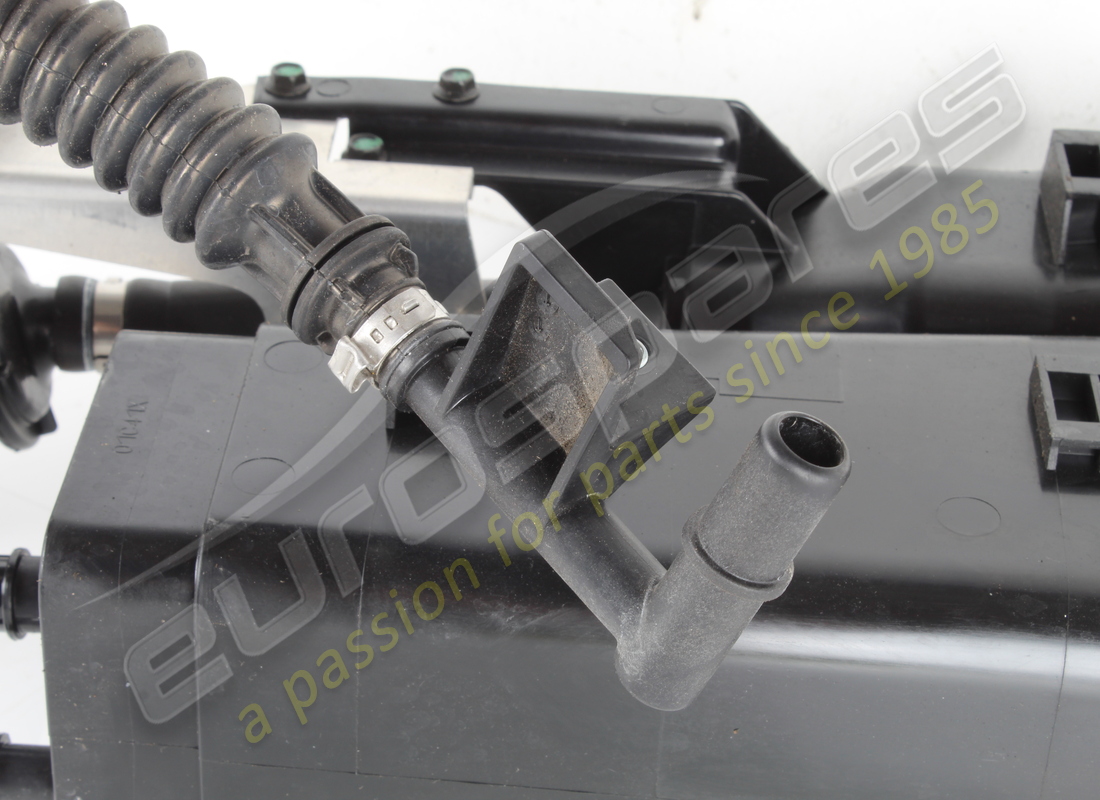 FILTRE À VAPORI COMPLET D'OCCASION FERRARI. NUMÉRO DE PIÈCE 895452 (4) filtre à vapori complet d'occasion ferrari. numéro de pièce 895452 (4)