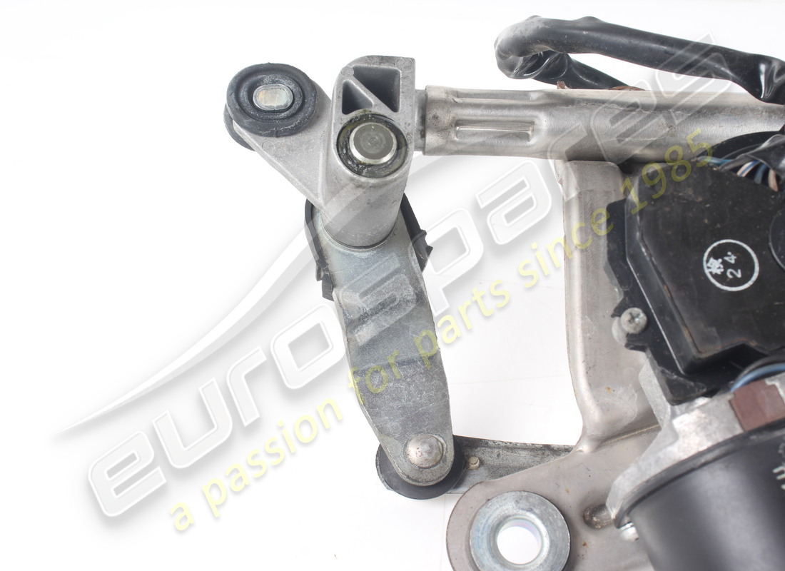 ESSUIE-GLACE FERRARI UTILISÉ AVEC MOTEUR. NUMÉRO DE PIÈCE 84198200 (2) essuie-glace ferrari utilisé avec moteur. numéro de pièce 84198200 (2)
