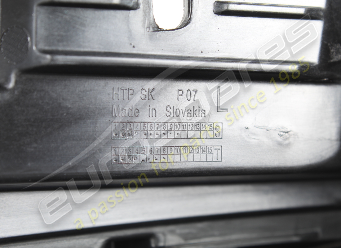 NOUVEAU GUIDE PORSCHE. NUMÉRO DE PIÈCE 95850539310 (6) nouveau guide porsche. numéro de pièce 95850539310 (6)