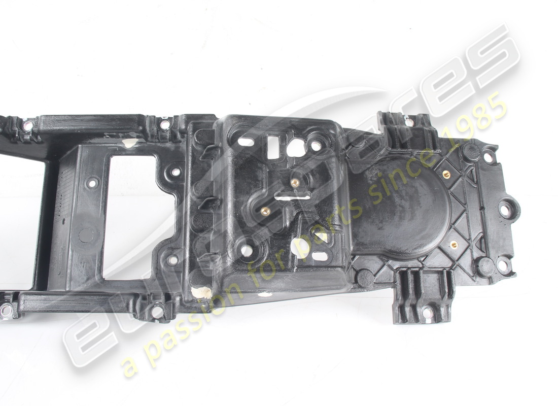 STRUCTURE DE TUNNEL FERRARI UTILISÉE. NUMÉRO DE PIÈCE 88955900 (4) structure de tunnel ferrari utilisée. numéro de pièce 88955900 (4)