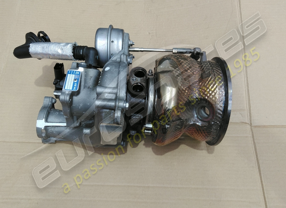 UTILISÉ Lamborghini TURBOCOMPRESSEUR. NUMÉRO DE PIÈCE 0P2145654C (1)