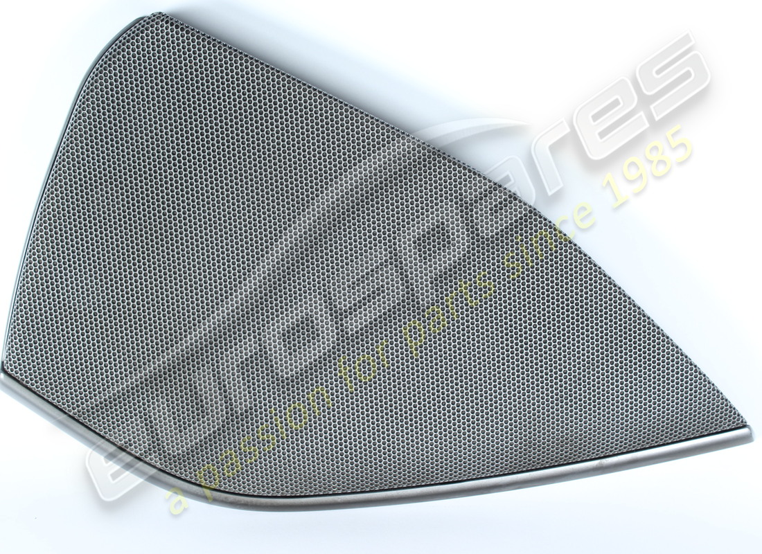 grille de woofer gauche ferrari endommagée. numéro de pièce 89356200 (1)