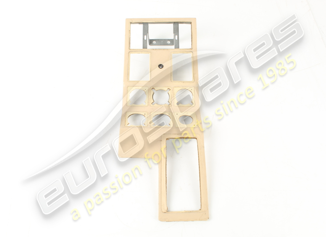 TABLEAU DE BORD D'OCCASION Ferrari RHD GTS. NUMÉRO DE PIÈCE 61847500 (1)