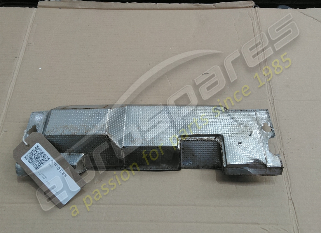 UTILISÉ Lamborghini BOUCLIER DX. NUMÉRO DE PIÈCE 400103768 (1)