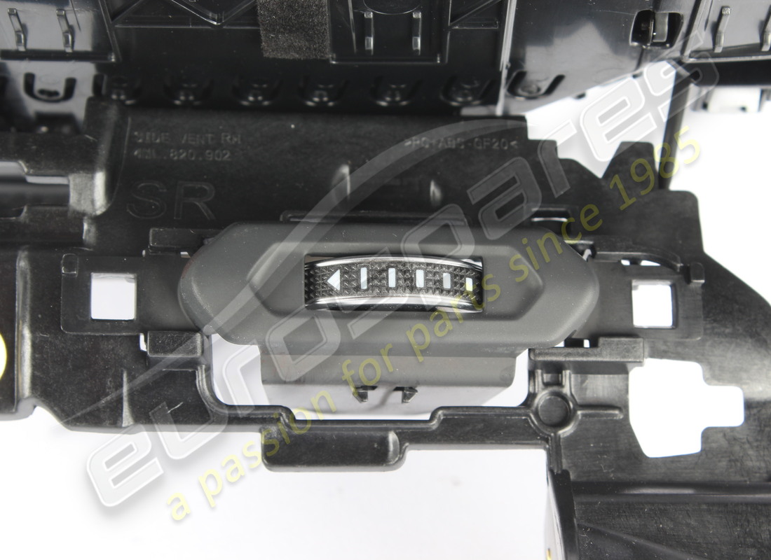 utilisé lamborghini évent. numéro de pièce 4ml820902b6ps (2)