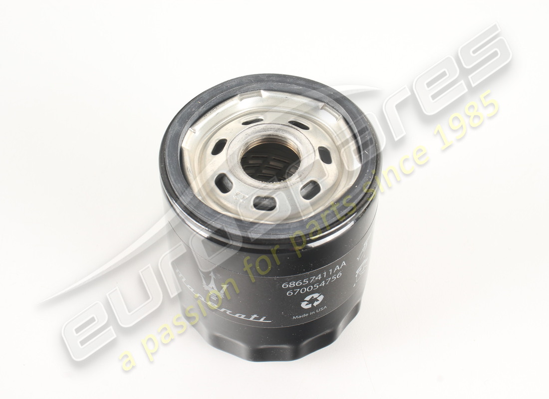 nouveau filtre à huile moteur maserati. numéro de pièce 670054756 (2)