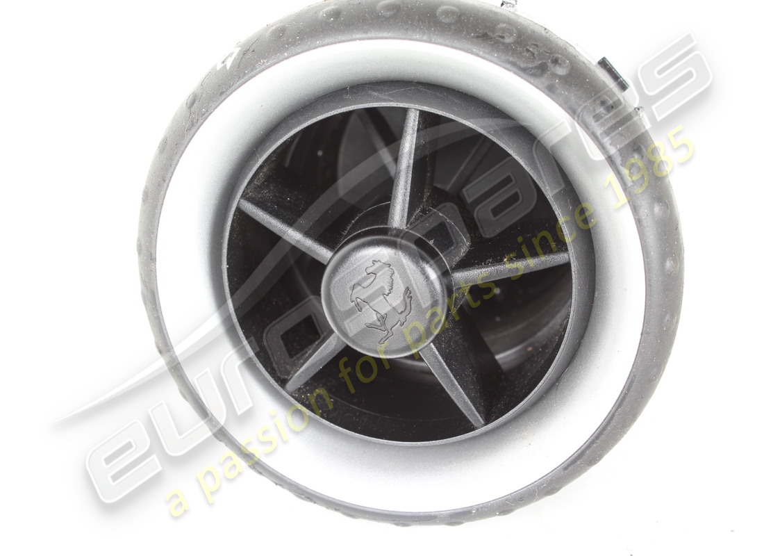 utilisé ferrari diffuseur d'air. numéro de pièce 66853800 (2)