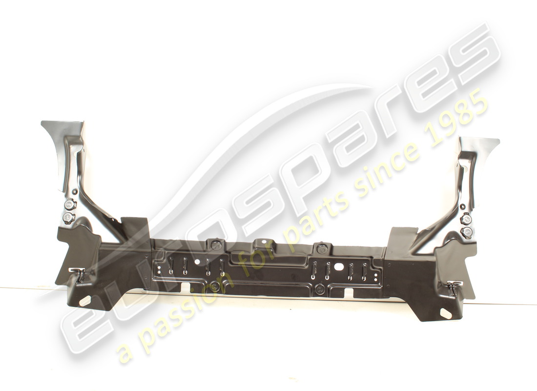 nouvelle traverse isofix maserati. numéro de pièce 673001059 (1)