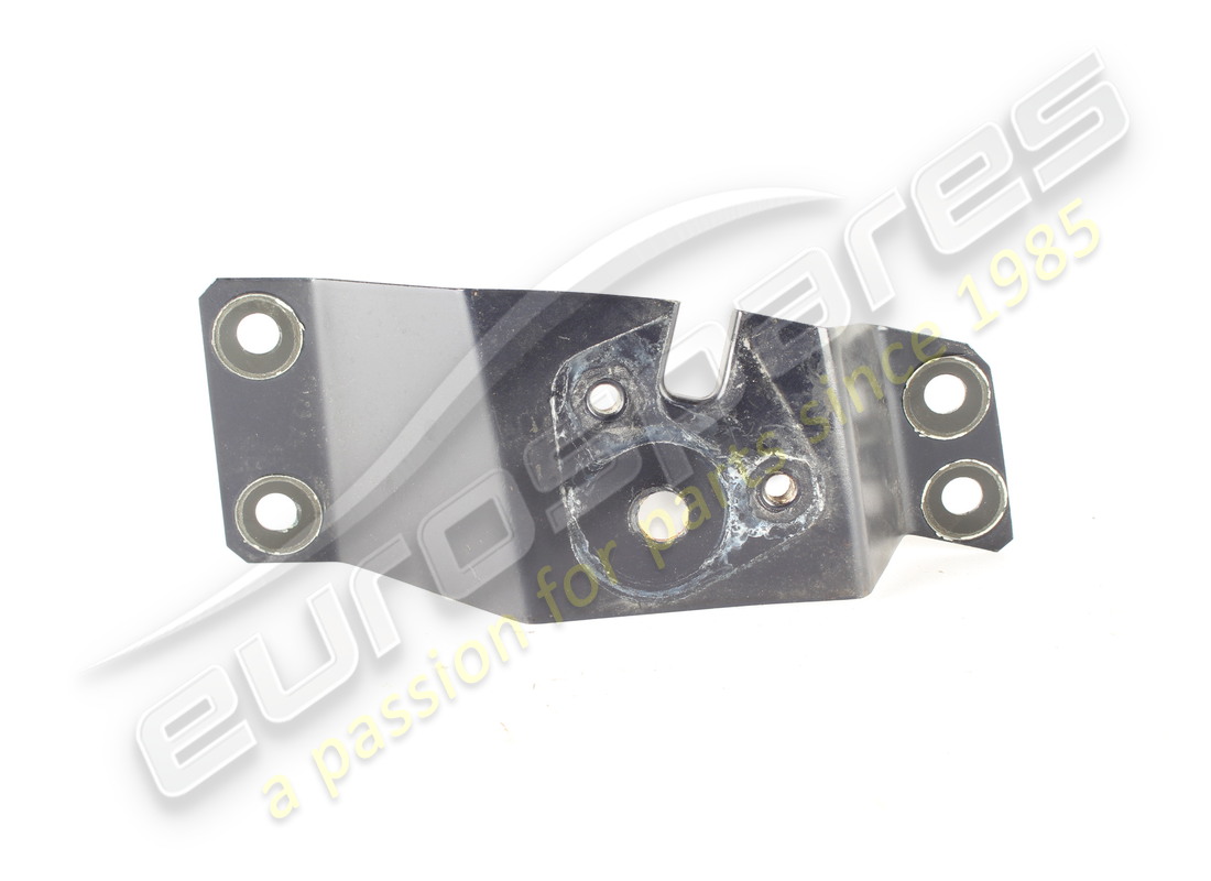 SUPPORT DE MONTAGE DE LOQUET DE CAPOT DROIT D'OCCASION Maserati. NUMÉRO DE PIÈCE 670105456 (1)