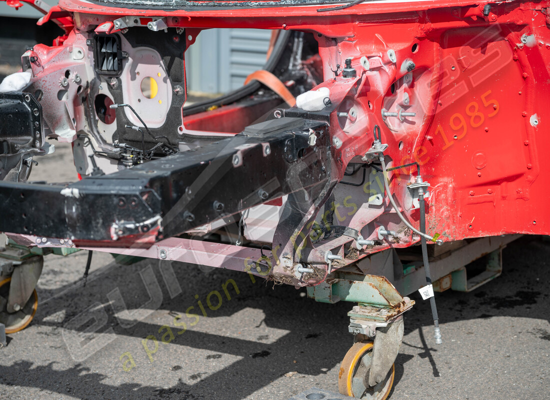 module avant d'occasion ferrari. numéro de pièce 985916667 (3)