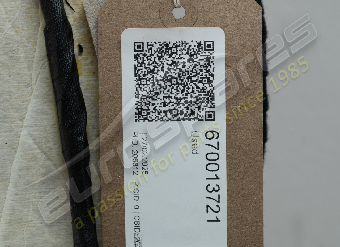 revêtement de toit complet d'occasion maserati, sabbia. référence 670013721 (3)