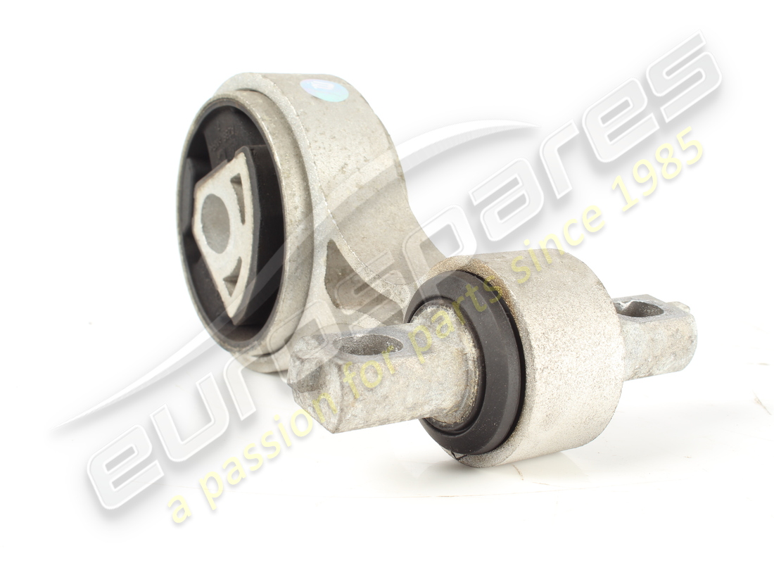 support de bielle haute d'occasion maserati. numéro de pièce 670004297 (2)