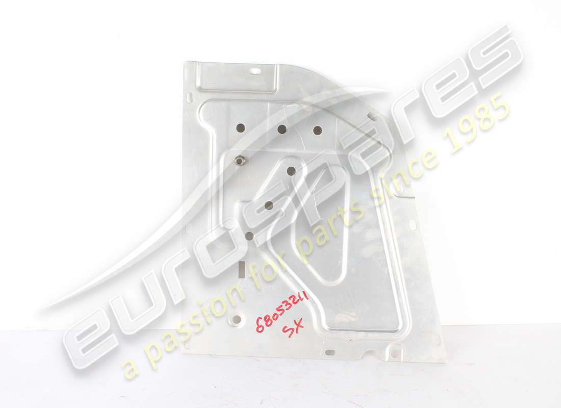 nouveau revêtement latéral ferrari gauche. numéro de pièce 68053211 (1)