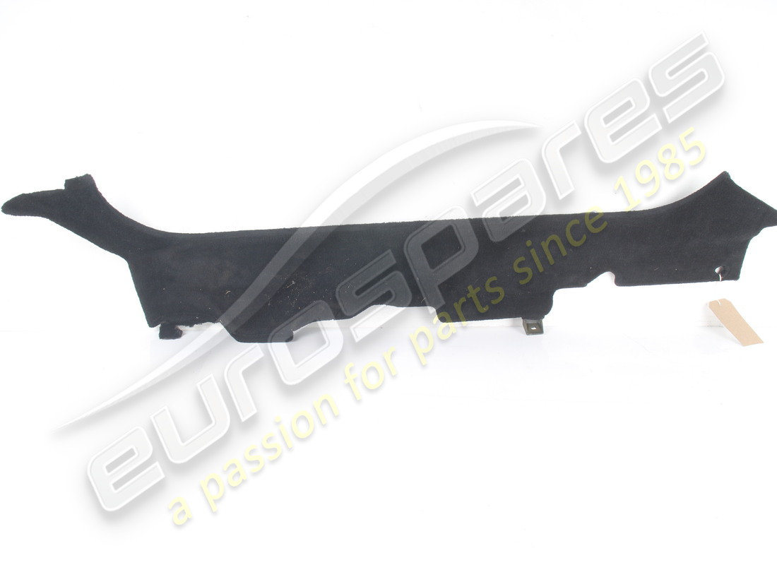 GARNITURE DE SEUIL LATÉRAL DROIT ENDOMMAGÉE Ferrari . RÉFÉRENCE 88126600 (1)