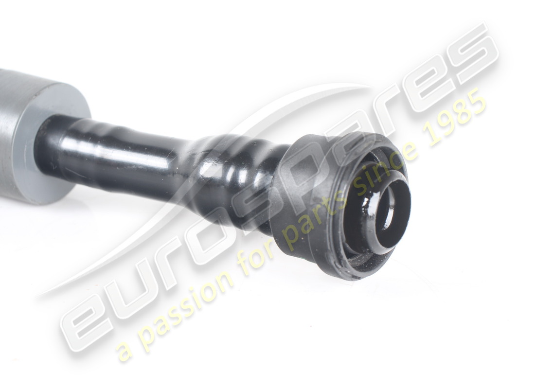 TUYAU D'OCCASION FERRARI COMPLET AVEC VANNE PCV. RÉFÉRENCE 315838 (3) tuyau d'occasion ferrari complet avec vanne pcv. référence 315838 (3)