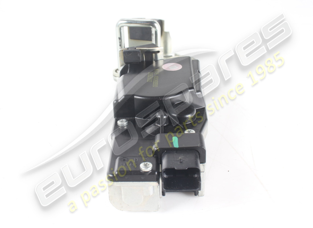 UTILISÉ FERRARI GÂCHE DE SERRURE. NUMÉRO DE PIÈCE 83629000 (4) utilisé ferrari gâche de serrure. numéro de pièce 83629000 (4)