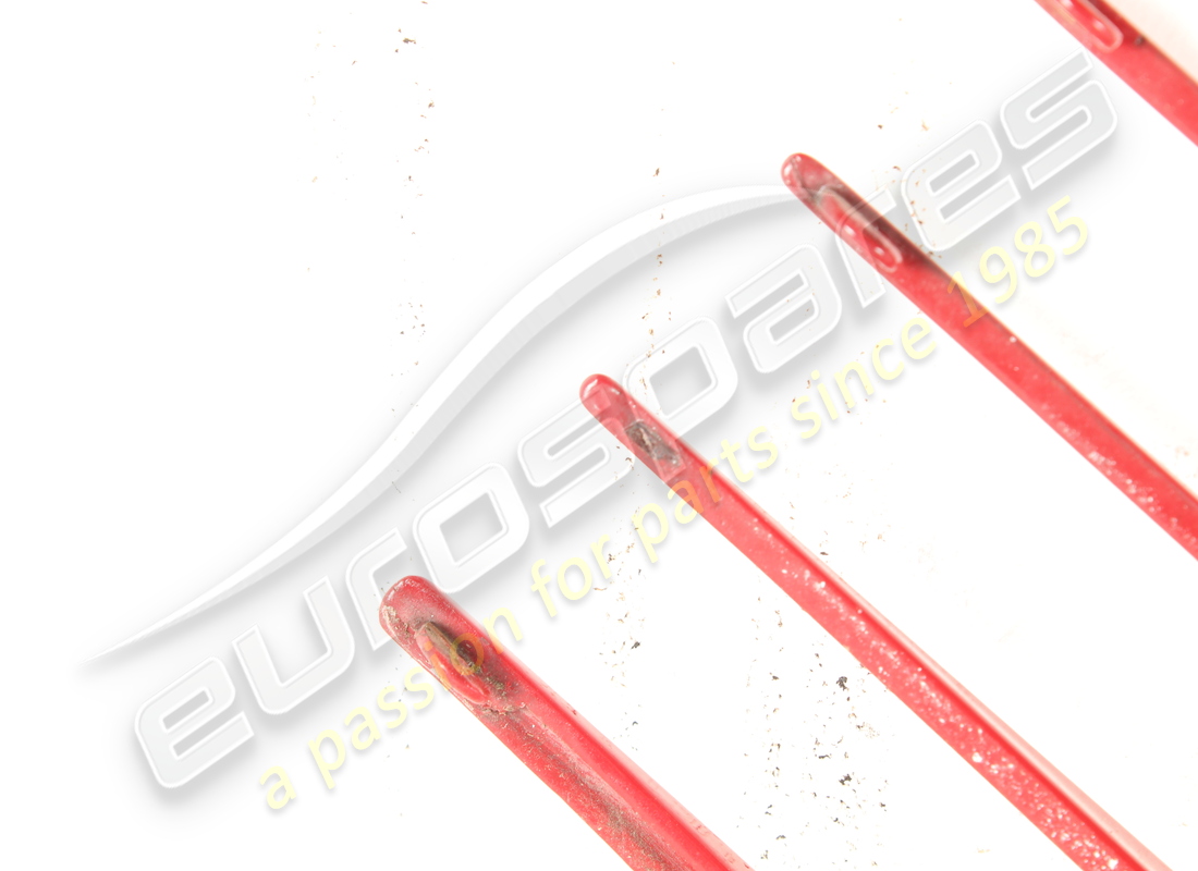 grille droite ferrari utilisée. numéro de pièce 61780010 (2)