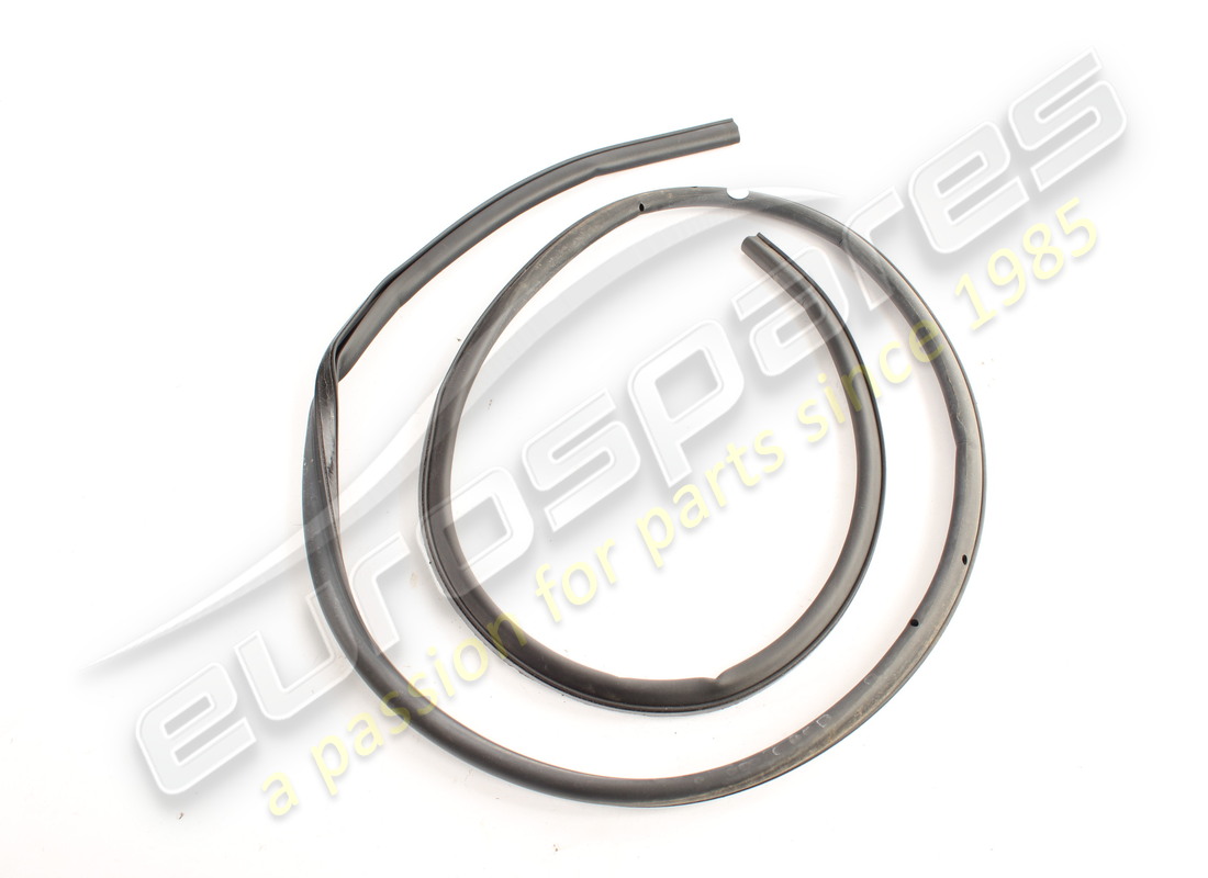 JOINT DE PORTE Lamborghini UTILISÉ. NUMÉRO DE PIÈCE 4ML837911 (1)