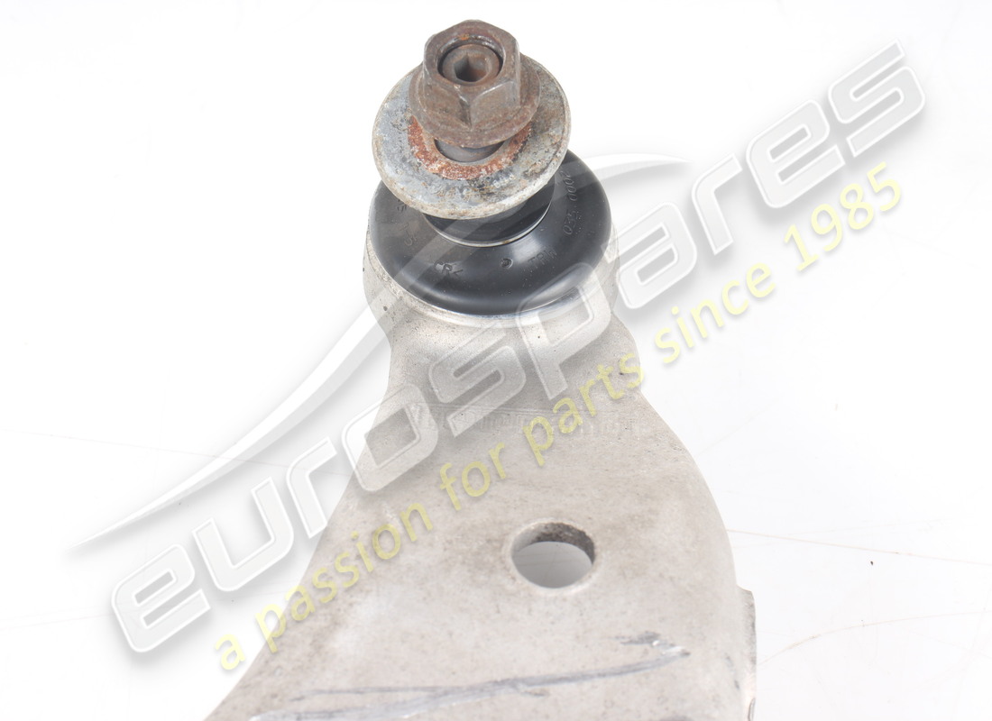 UTILISÉ FERRARI BRAS INFÉRIEUR AVANT GAUCHE COMPLET. NUMÉRO DE PIÈCE 268896 (2) utilisé ferrari bras inférieur avant gauche complet. numéro de pièce 268896 (2)
