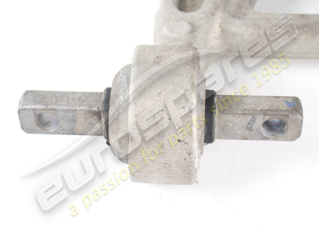 UTILISÉ FERRARI BRAS INFÉRIEUR AVANT DROIT COMPLET. NUMÉRO DE PIÈCE 268897 (3) utilisé ferrari bras inférieur avant droit complet. numéro de pièce 268897 (3)