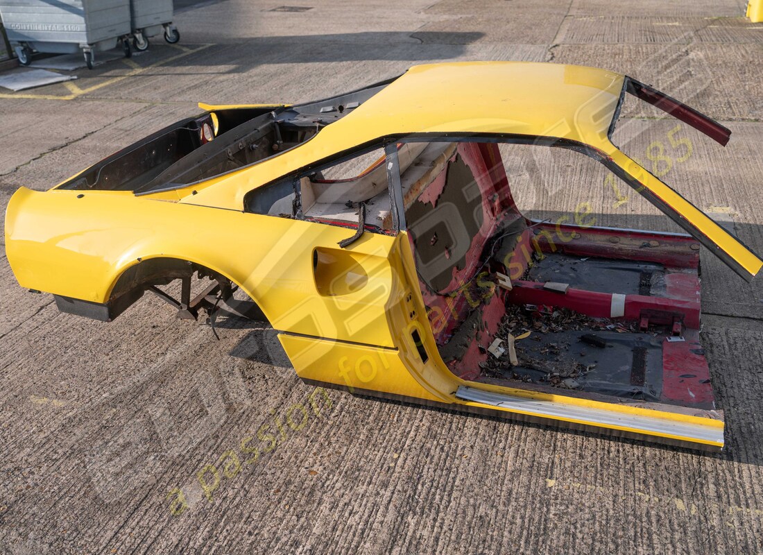 panneau arrière complet gtb d'occasion ferrari. numéro de pièce 61901500 (5)