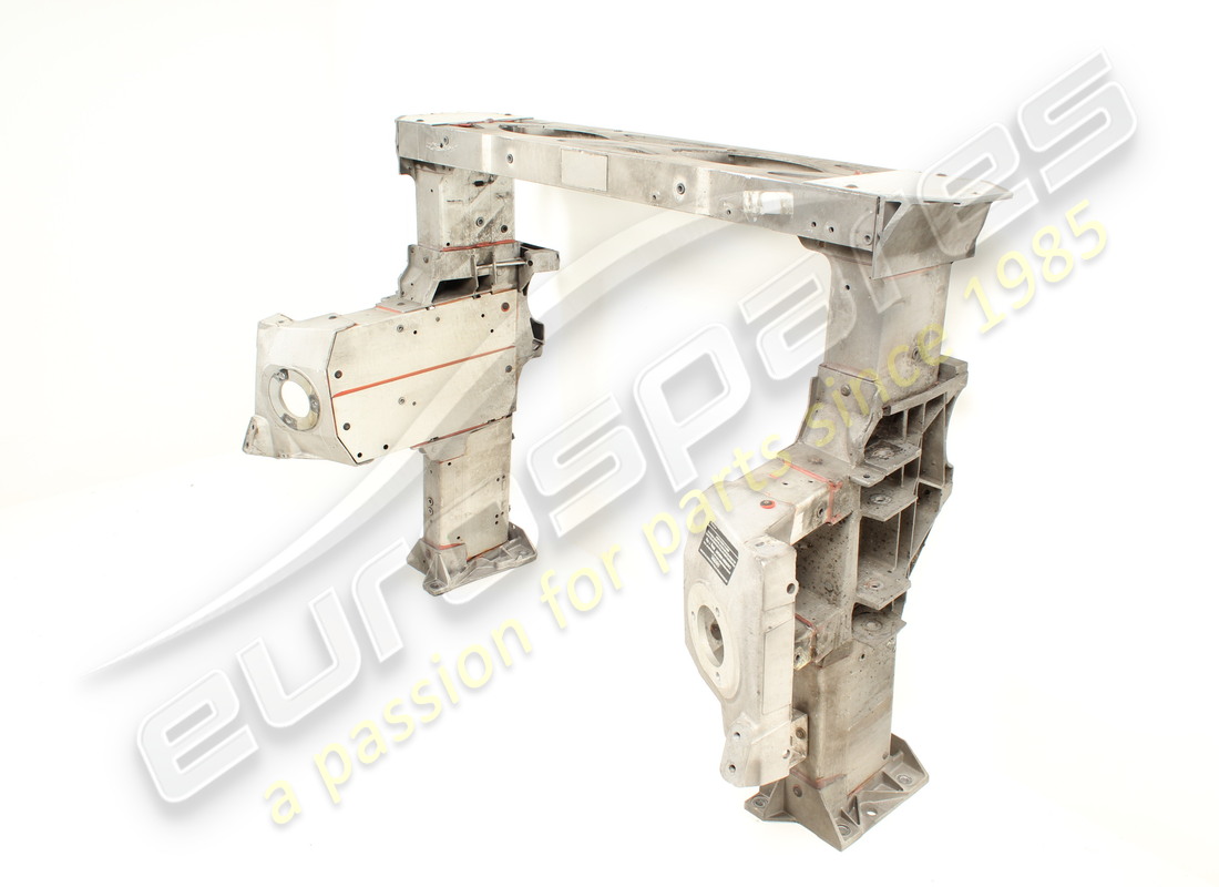 utilisé aston martin sous-ensemble avant. numéro de pièce 8g432011328 (2)