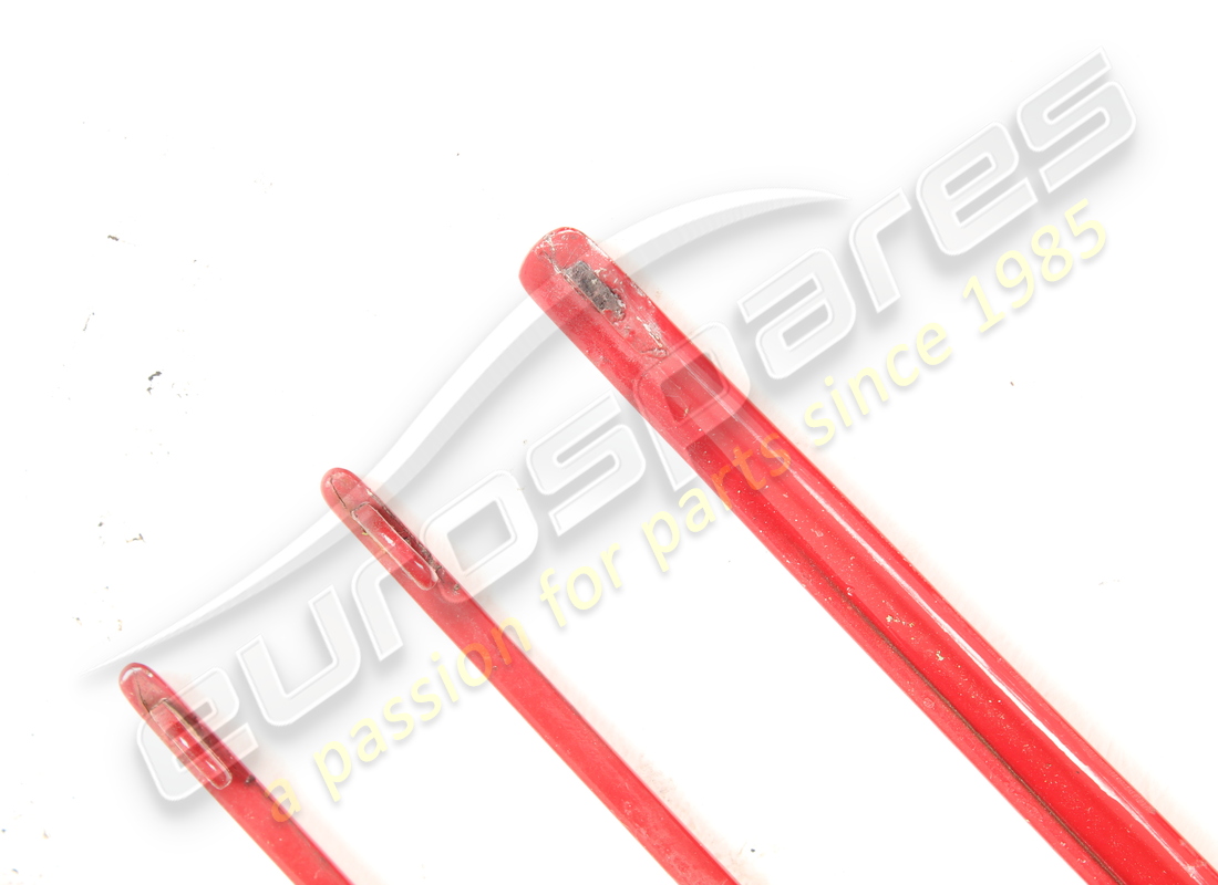 grille droite ferrari utilisée. numéro de pièce 61780010 (4)