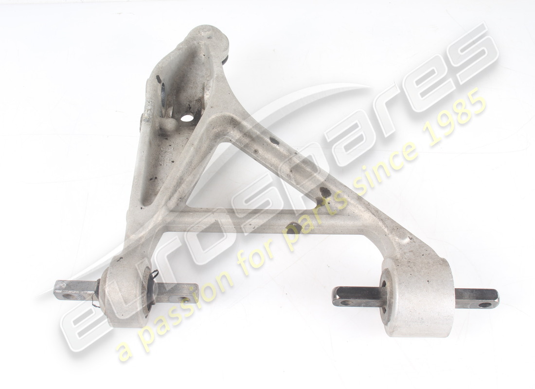 UTILISÉ FERRARI BRAS INFÉRIEUR AVANT GAUCHE COMPLET. NUMÉRO DE PIÈCE 268896 (6) utilisé ferrari bras inférieur avant gauche complet. numéro de pièce 268896 (6)