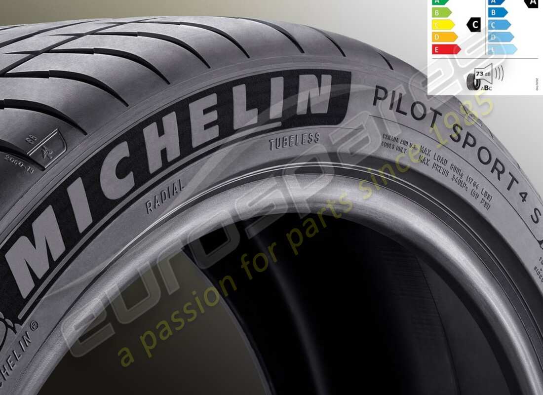 neuf ferrari pneu été arrière michelin pilot sport 4s, 285-35 zr19 (103y). numéro de pièce 70004965 (1)