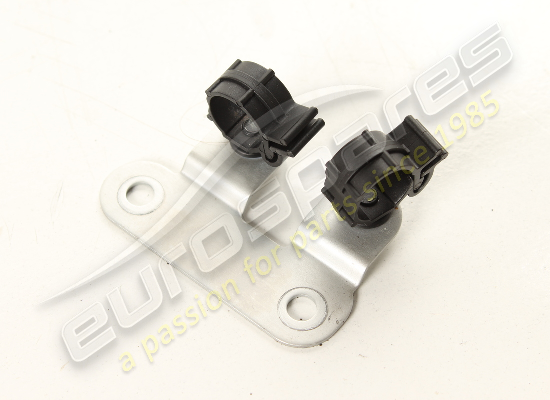 UTILISÉ Ferrari SUPPORT . NUMÉRO DE PIÈCE 303697 (1)