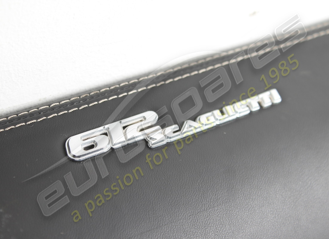 UTILISÉ EUROSPARES PORTE DE BOÎTE À GANTS COMPLÈTE. NUMÉRO DE PIÈCE EAP1471361 (3) utilisé eurospares porte de boîte à gants complète. numéro de pièce eap1471361 (3)