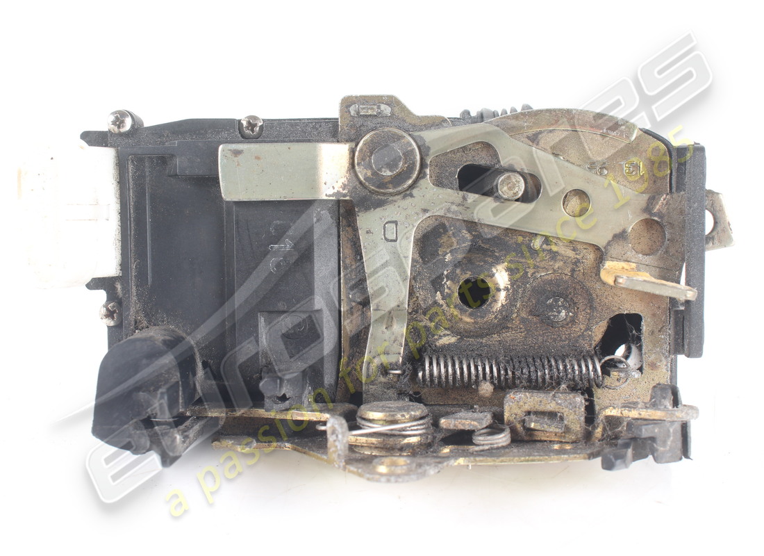 serrure de porte arrière droit d'occasion maserati. référence 374500246 (4)