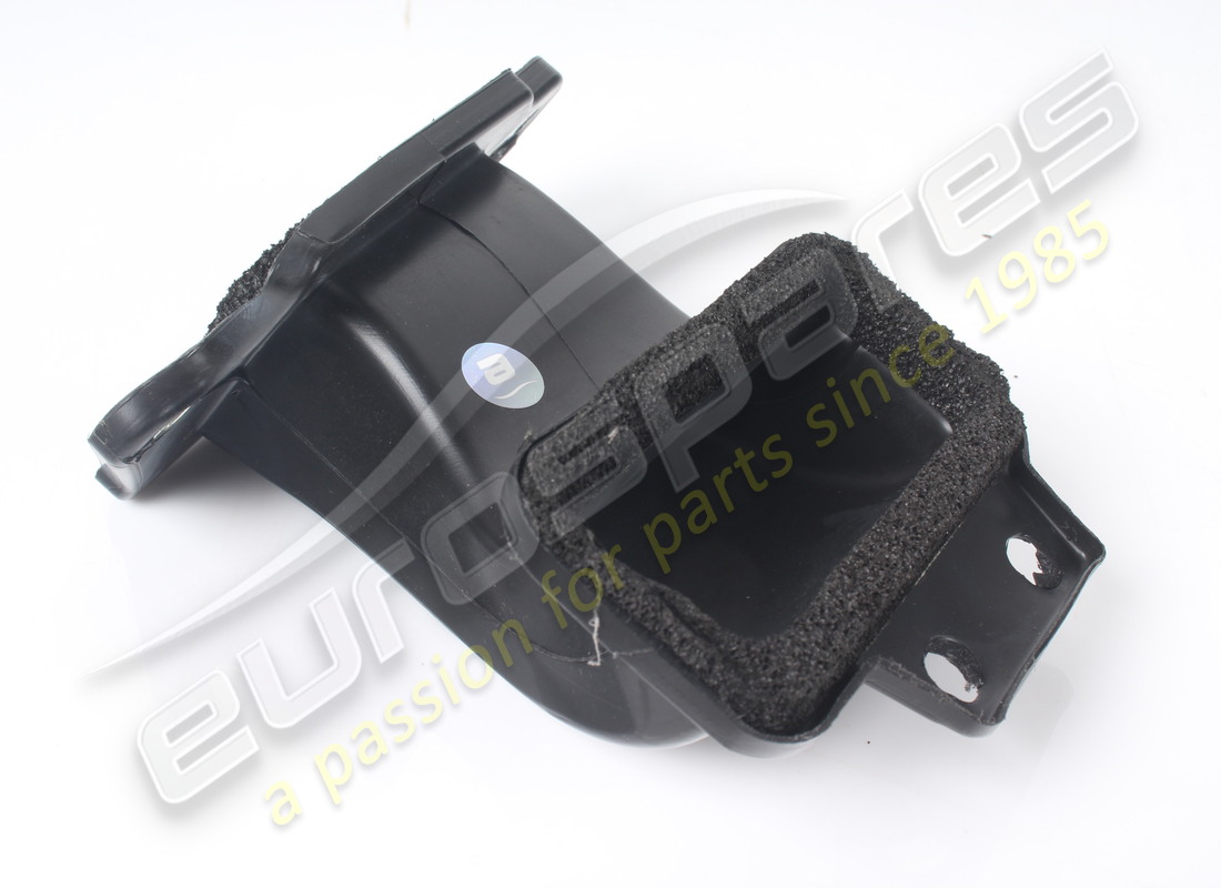 UTILISÉ Ferrari CONDOTTO CENTRALE SOTTOPLANC . NUMÉRO DE PIÈCE 778595 (1) UTILISÉ Ferrari CONDOTTO CENTRALE SOTTOPLANC . NUMÉRO DE PIÈCE 778595 (1)