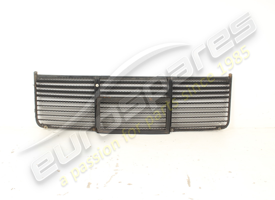 couvercle moteur de grille arrière utilisé ferrari. numéro de pièce 61500500 (2)