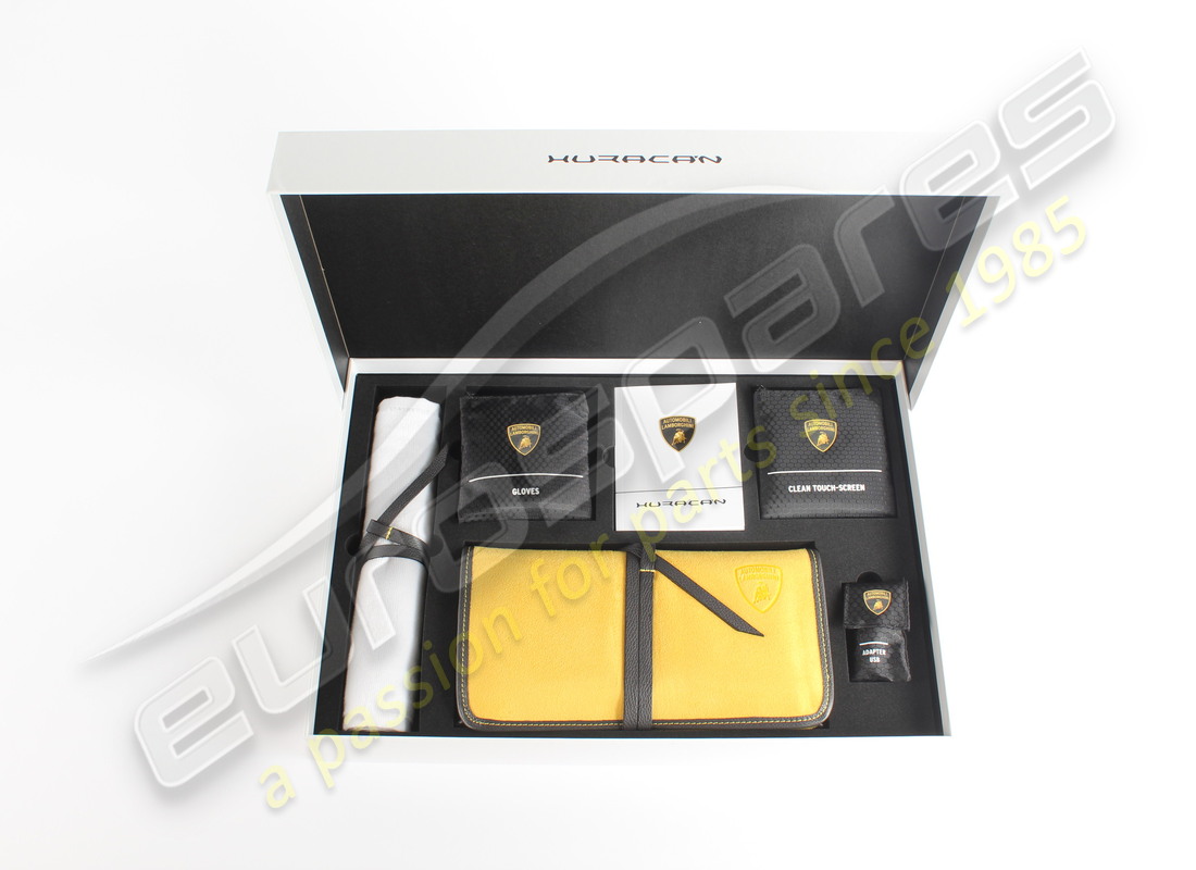 nouveau kit de nettoyage lamborghini. numéro de pièce 400898275 (2)