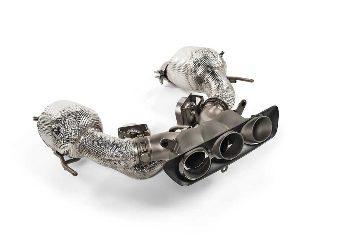 nouveau akrapovic ferrari 296 gtb | ligne de course à enfants à enfants (titane). numéro de pièce sfet2 (1)