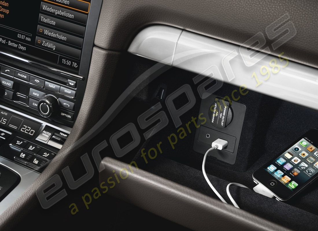 nouveau porsche gestion des communications (pcm) avec module de navigation. numéro de pièce 99104490190 (2)