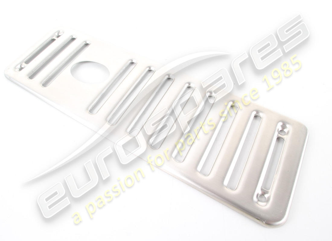 NOUVEAU MASERATI REPOSE-PIEDS CONDUCTEUR EN MÉTAL LHD NUMÉRO DE PIÈCE 673000077 (1) nouveau maserati repose-pieds conducteur en métal lhd numéro de pièce 673000077 (1)