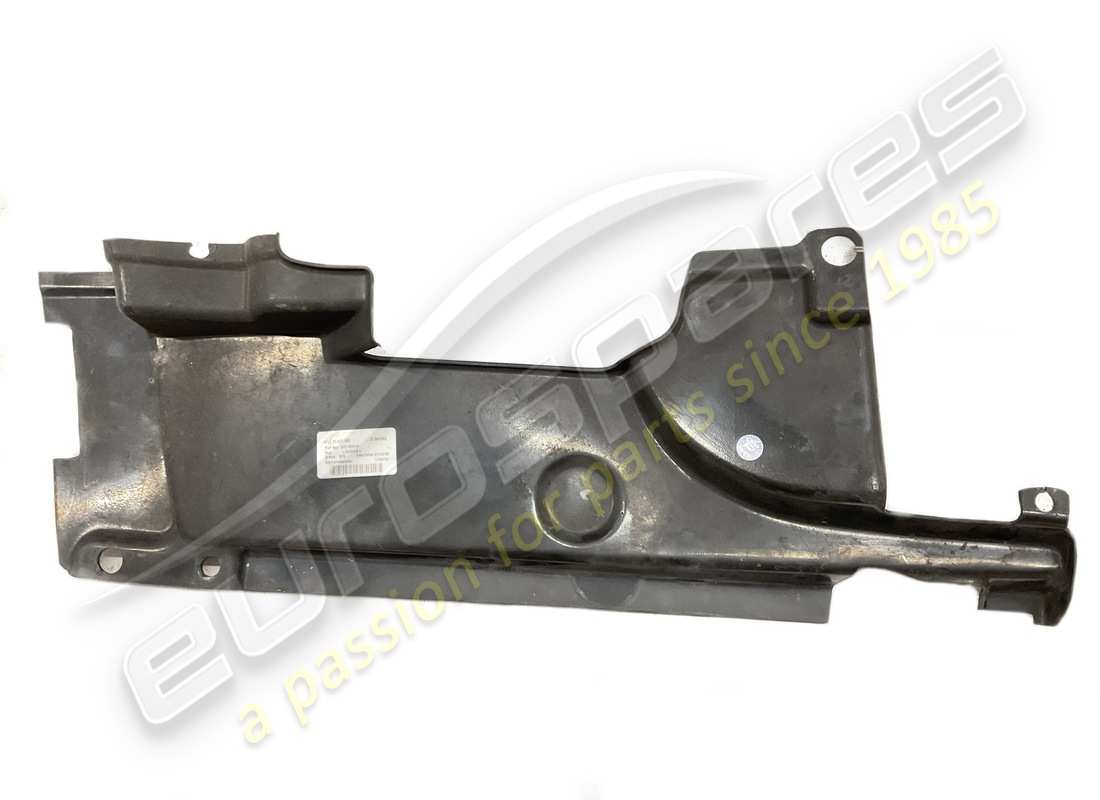 couverture lamborghini endommagée. numéro de pièce 07l103939 (2)