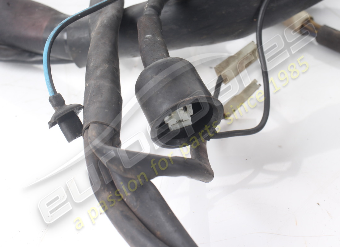 UTILISEZ FERRARI CÂBLE AVANT. NUMÉRO DE PIÈCE 61885700 (2) utilisez ferrari câble avant. numéro de pièce 61885700 (2)