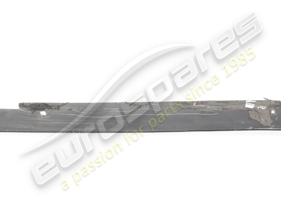 ferrari lh rail gtb d'occasion. numéro de pièce 60260007 (3)